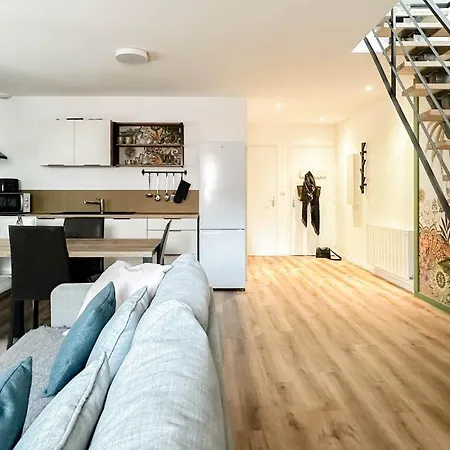 Apartment Rainbow, Rue Carnot Annecy